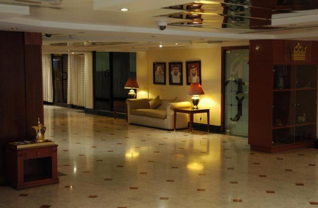 London Crown 2 Hotel Apartments Dubai Esterno foto